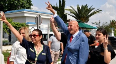 الإبقاء على نجيب الشابي في حالة سراح 