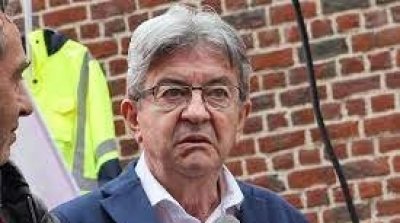 Mélenchon dénonce ''une obsession contre les musulmans''
