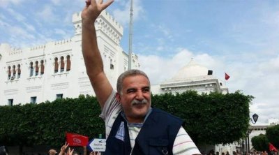 نقابة الصحفيين تطالب السلطات بمراعاة الوضع الصحي لزياد الهاني 