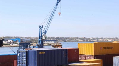 وفاة عامل إثر سقوطه من باخرة في ميناء بنزرت