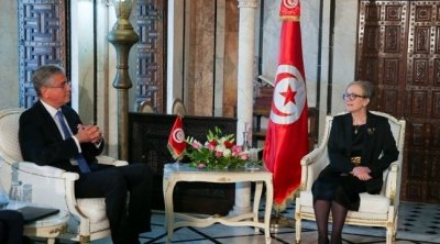 Najla Bouden reçoit une délégation de la Banque mondiale