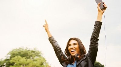 سوسة : نجاح التلميذة مريم المهذبي في البكالوريا بعد اتهامها بانتحال صفة