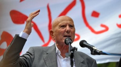 نجيب الشابي يؤكد منعه من زيارة شقيقه عصام الشابي بسجن المرناقية 