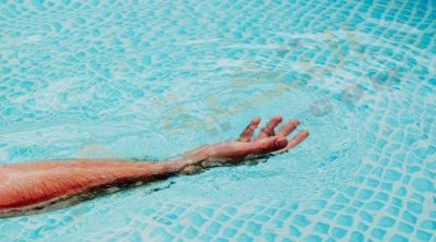 غرق سائح جزائري في مسبح احد النزل بالحمامات 