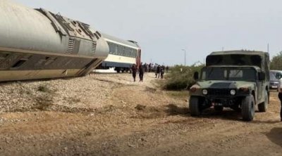 خروج قطار صفاقس-تونس عن السكة على مستوى مساكن