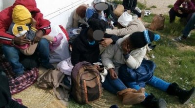 ليبيا تمنع دخول مهاجرين غير نظاميين قادمين من تونس