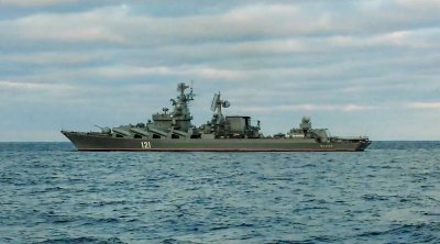 Moscou considère les navires rejoignant les ports ukrainiens comme des ''transporteurs potentiels de fret militaire''