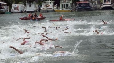 La France annule les entraînements en eau libre dans la Seine