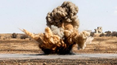 إصابة شاب في إنفجار لغم بجبل المغيلة