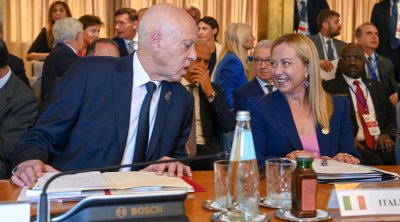 وزير الداخلية الإيطالي: تونس منعت مغادرة أكثر من 30 ألف مهاجر منذ سنة 2023