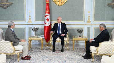 رئيس الجمهورية متمسّكه بدمج مؤسستي لابراس و دار الصباح 