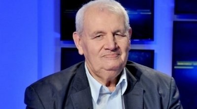 مصطفى بن أحمد : لم نعد نحتاج لوزراء بما أن هناك جهة واحدة تفكر و تقرر