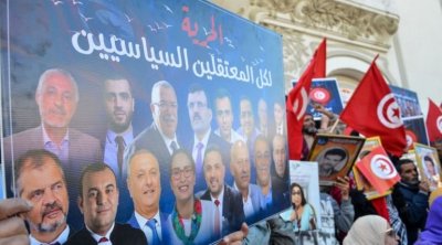 جبهة الخلاص تدعو إلى الإفراج عن محمد بن سالم بسبب تدهور صحته