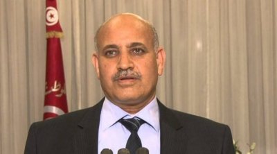 الإحتفاظ بوزير الصناعة الاسبق محمد الأمين الشخاري