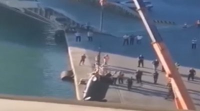 ميناء حلق الوادي : وفاة مسافر غرقا داخل سيارته 