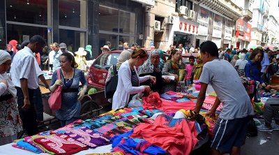 الانتصاب الفوضوي في العاصمة : إزالة جميع النقاط والحواجز