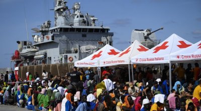 لامبيدوزا :عودة الهدوء بعد مغادرة آلاف المهاجرين الجزيرة