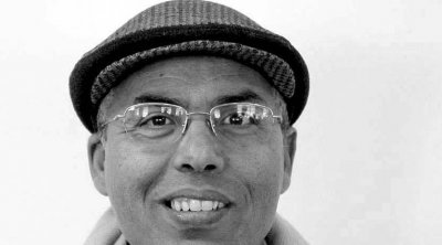 إطلاق سراح رسّام الكاريكاتور توفيق عمران