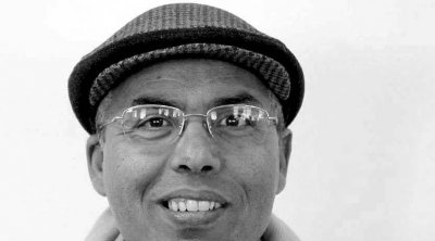 اليوم : وقفة تضامنية مع رسّام الكاريكاتير توفيق عمران