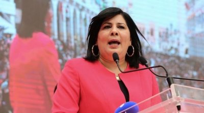 الإحتفاظ برئيسة الحزب الدستوري الحر عبير موسي 