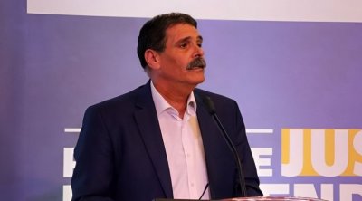 قضية التآمر : العيّاشي الهمامي يمثل أمام قطب مكافحة الإرهاب