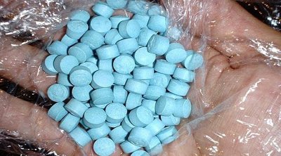 الكشف عن شبكة لترويج المخدرات بالوسط المدرسي والجامعي وحجز كوكايين واكستازي