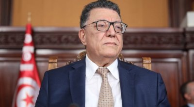 النائب أحمد السعيداني يتّهم بودربالة بتأجيل النظر في قانون تجريم التطبيع