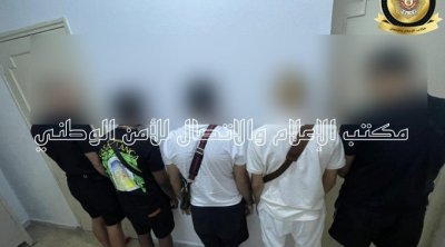 بطاقات إيداع بالسجن في حق 5 سويديين 