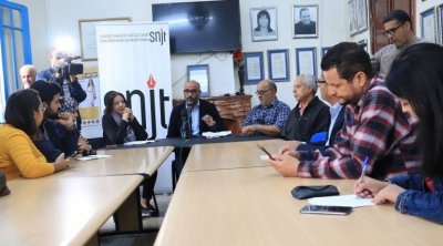 تسجيل 210 اعتداءات على صحفيي تونس خلال سنة واحدة