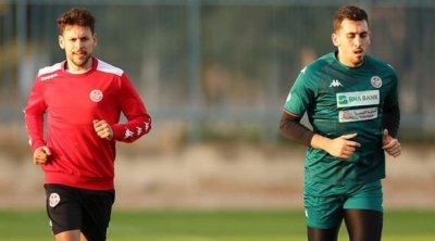 Sélection nationale  : 10 joueurs présents dans la première séance