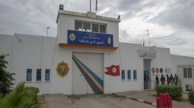 فرار 5 ارهابيين من المرناقية..11 بطاقة ايداع بالسجن في حق اعوان واطارات بالسجون 