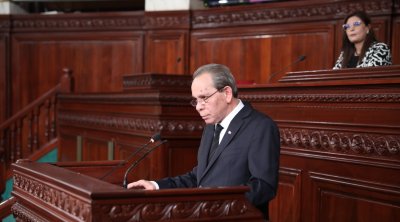 رئيس الحكومة: نسعى إلى تحقيق نسبة نمو بـ3%