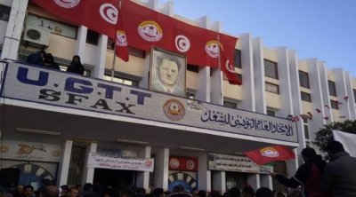 غدا : تجمّع نقابي بصفاقس تنديدا بإيقاف يوسف العوادني 