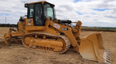 القيروان : ''تراكس'' تنهي حياة رجل تحت عجلاتها 