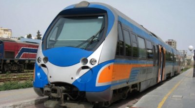 إصابات في اعتداء على قطار تونس المهدية على مستوى محطة قرمبالية