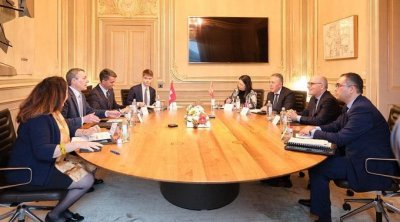 Ammar veut accélérer la restitution des fonds spoliés