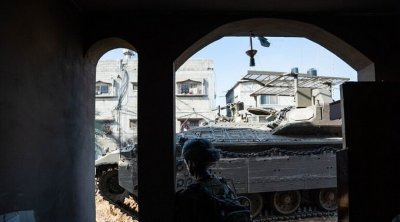برلماني يدعو إلى محاكمة فرنسيين يقاتلون إلى جانب الاحتلال لارتكابهم جرائم حرب