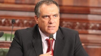 عائلة غازي الشواشي : وضعيته الصحية متردية لا يقدر على المشي 