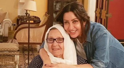 الموت يفجع الفنانة لطيفة العرفاوي