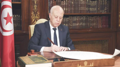 Kaïs Saïed nomme trois nouveaux ministres et des secrétaires d'État