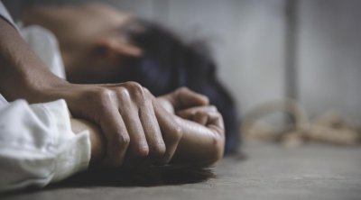 العاصمة : السجن 20 عاما لشابين إغتصبا فتاة في الزهروني 