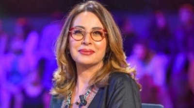 المحامية دليلة مصدّق تدخل في إضراب جوع وحشي