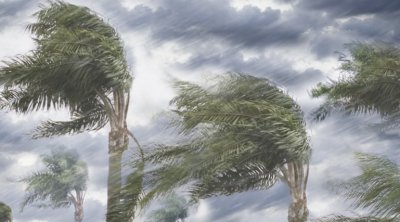 الرصد الجوي: رياح قوية جدًا تصل سرعتها إلى 100 كلم في الساعة