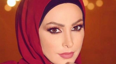 أمل حجازي تفاجئ الجمهور بظهورها من دون حجاب (صور)