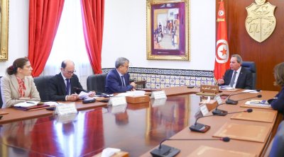 الحشاني يدعو البنك المركزي إلى مزيد مراقبة تدفق الأموال على الجمعيات 