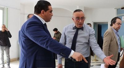 جامعة المالية تتّهم والي بن عروس بإهانة الموظّفين و تعريضهم للخطر