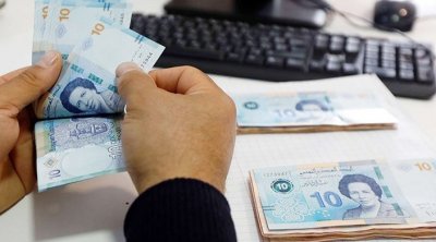 خبير في الإقتصاد : تراجع في كتلة الأجور وهو مؤشر إيجابي 