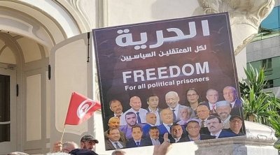 أساتذة قانون يطالبون بالإفراج الوجوبي عن الموقوفين في ''قضية التآمر''