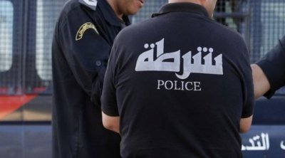 القصرين : الإحتفاظ بعوني أمن للإشتباه في تسلمهما رشوة