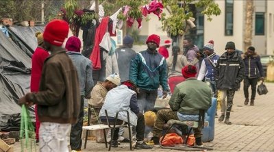 إخلاء الحديقة العمومية في البحيرة 1 من الأفارقة جنوب الصحراء